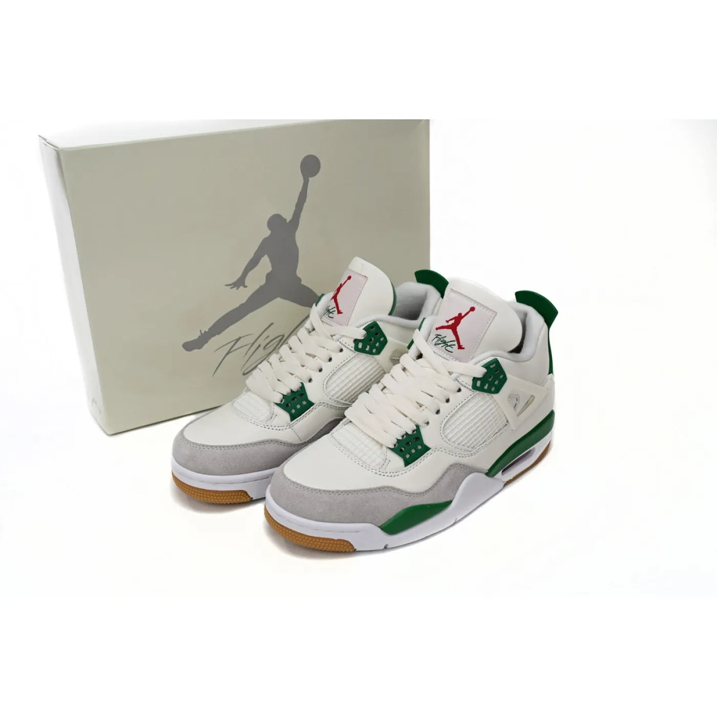 Nike SB x Air Jordan 4 "Pine Green"
