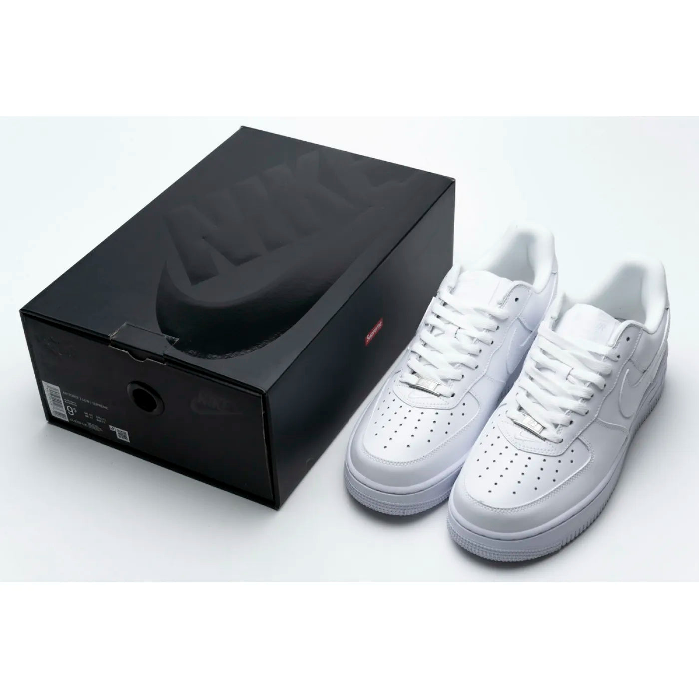 Supreme x Air Force 1 Low White