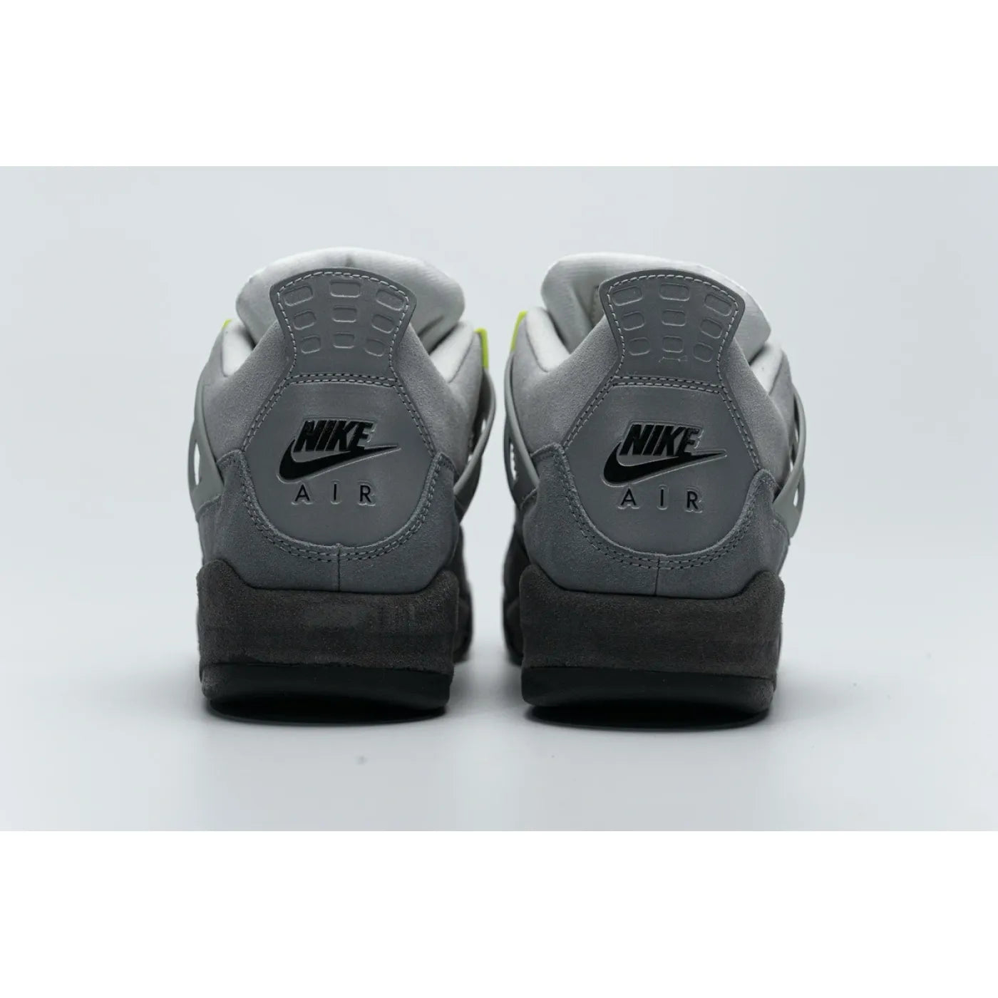 Air Jordan 4 Retro SE“Neon”
