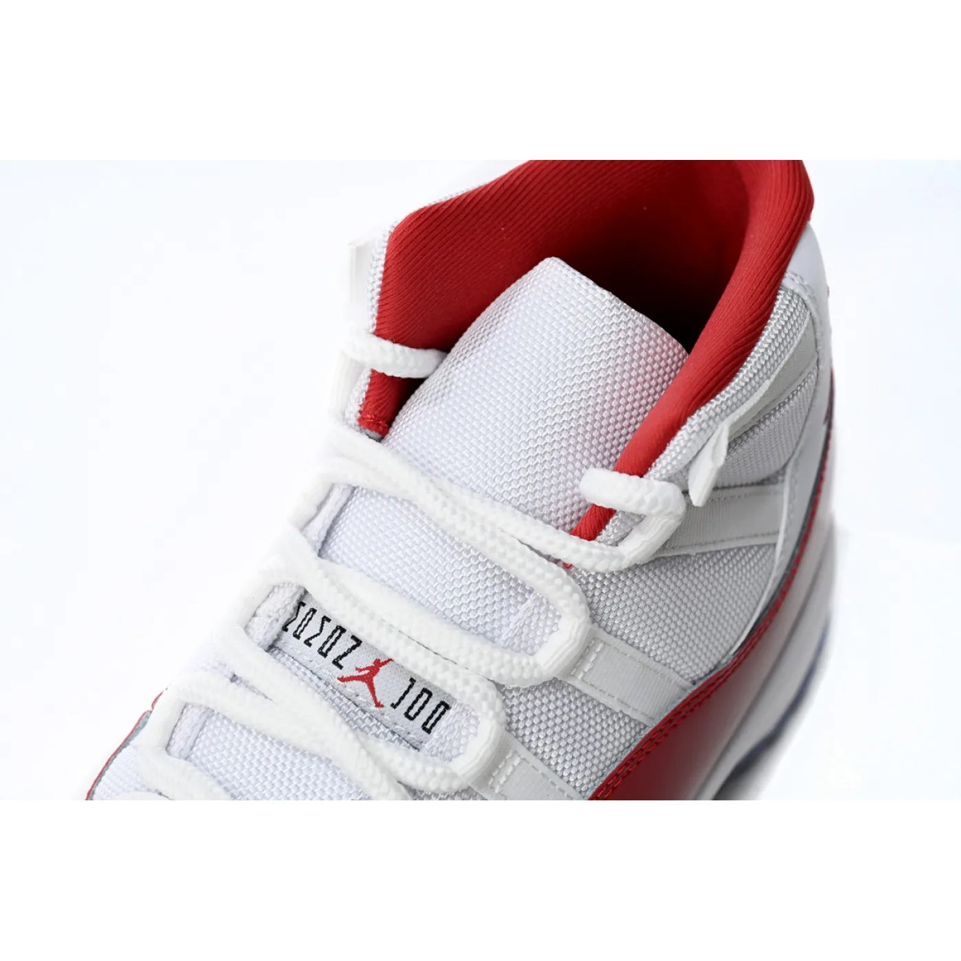 Air Jordan 11 High Cherry