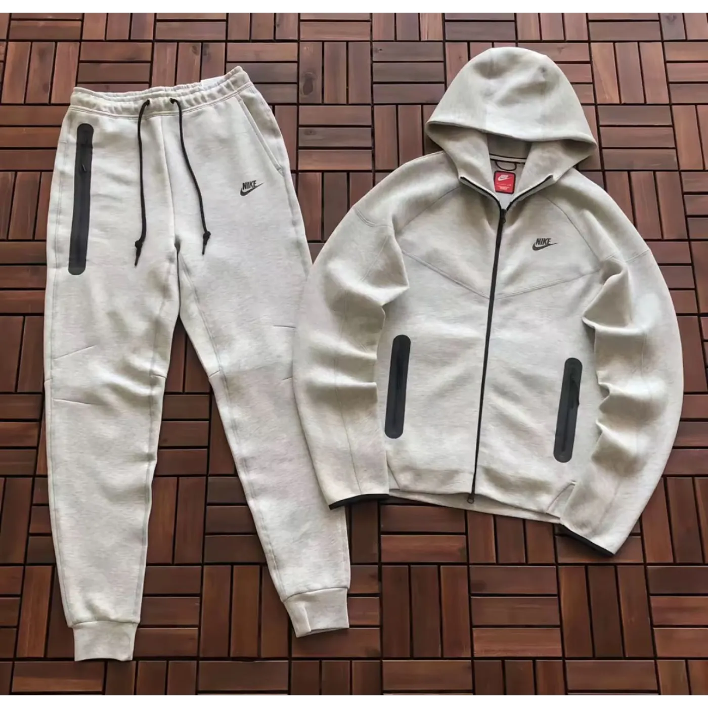 Nike Sportswear Tech Fleece Full-Zip Hoodie & Joggers Set White Grey