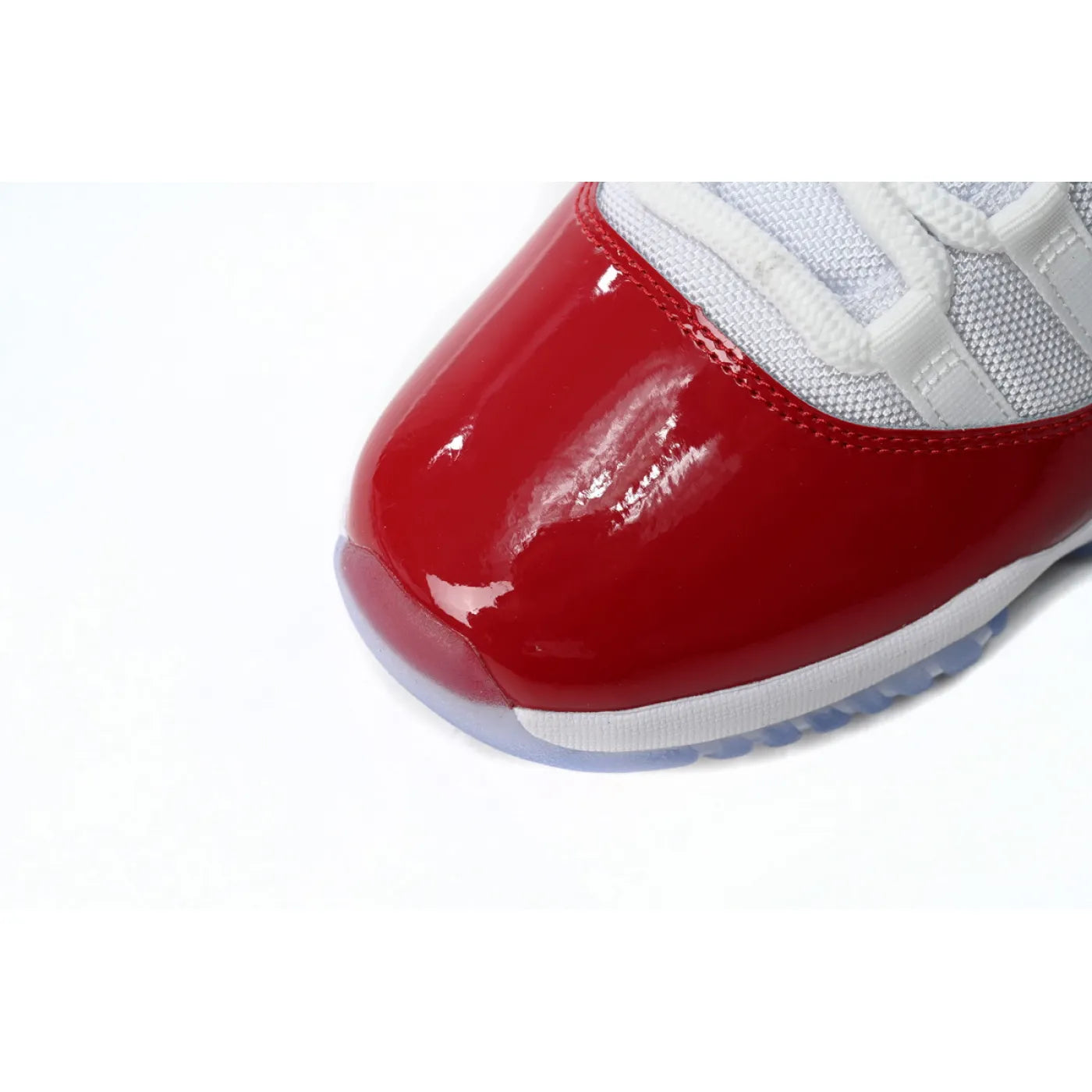 Air Jordan 11 High Cherry