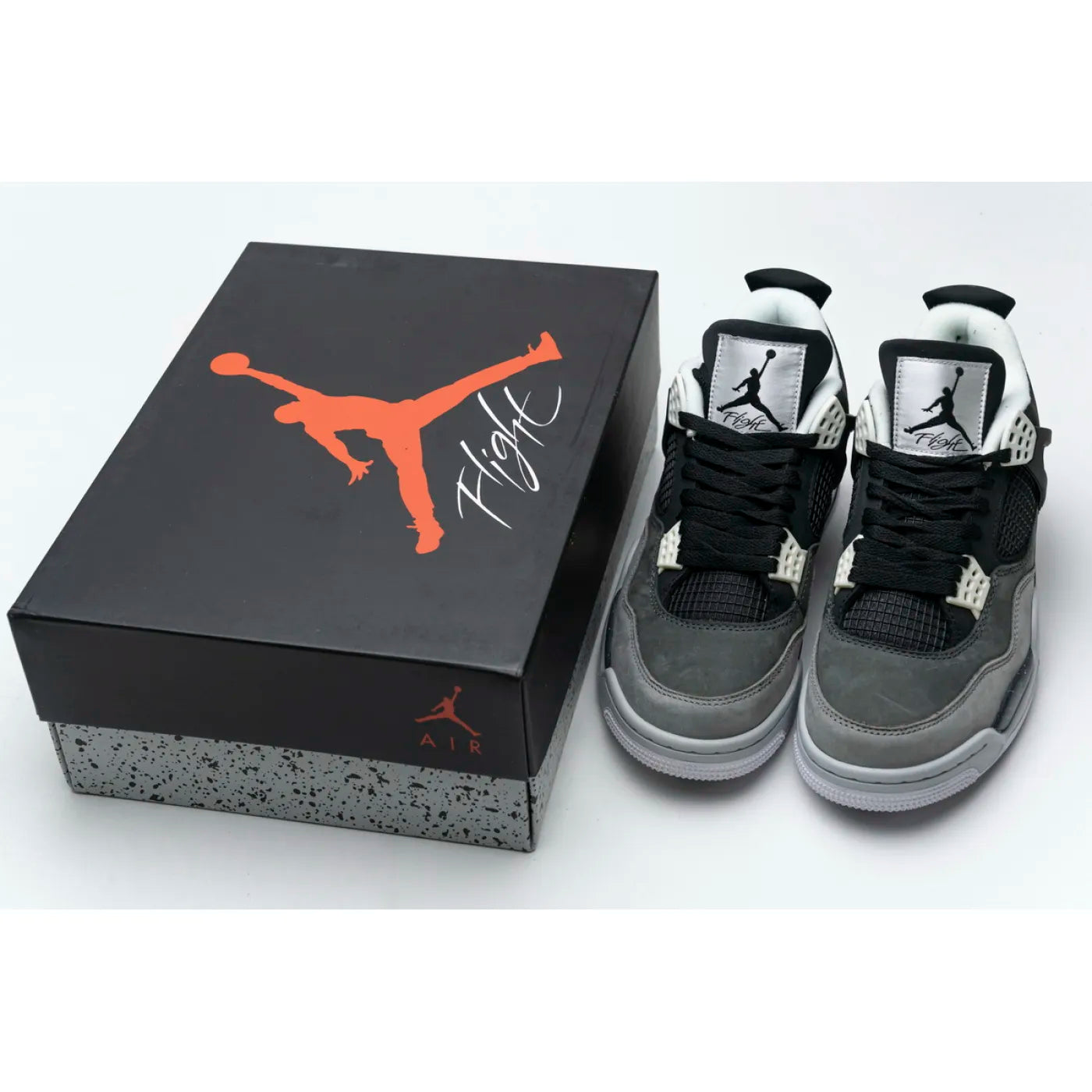 Air Jordan 4 Retro “Fear Pack”