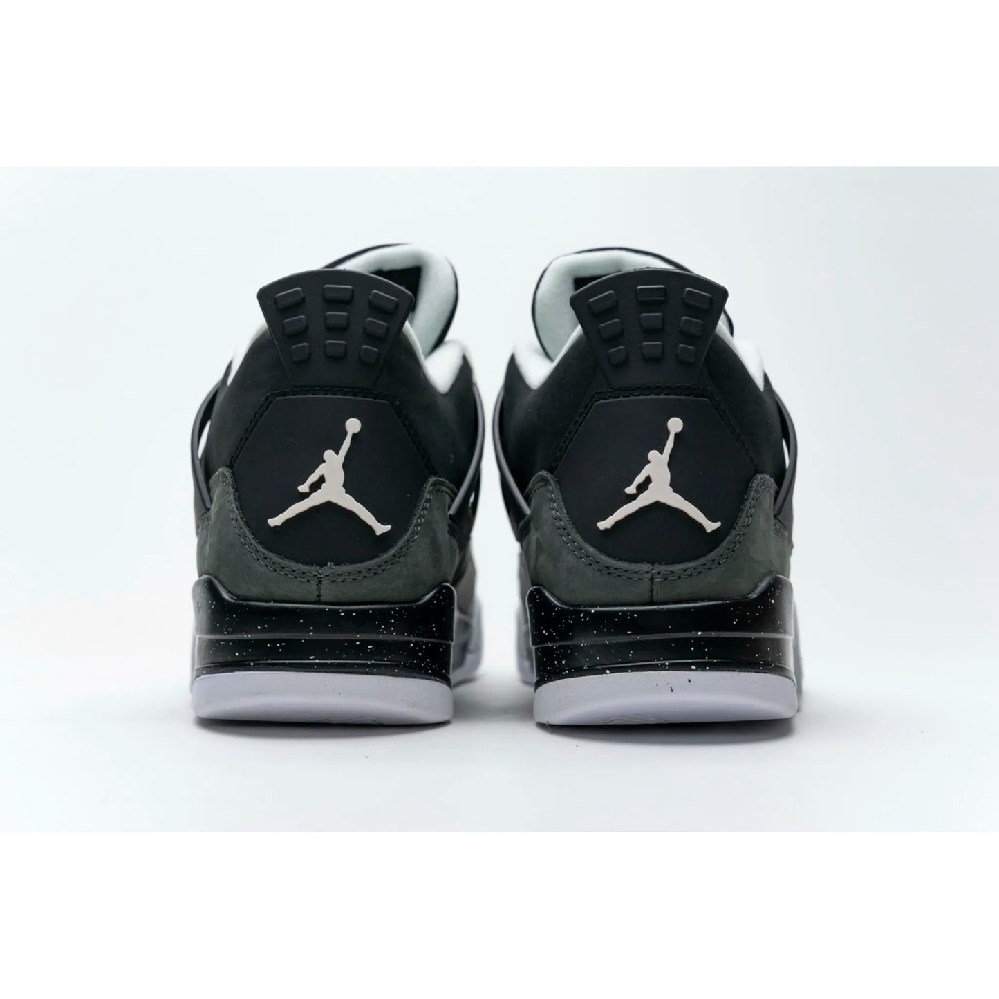 Air Jordan 4 Retro “Fear Pack”
