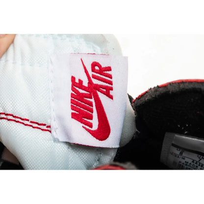 Air Jordan 1 Retro High Off White Chicago