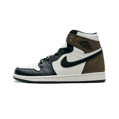 Air Jordan 1 Retro High OG Dark Mocha