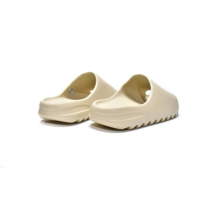 adidas Yeezy Slide